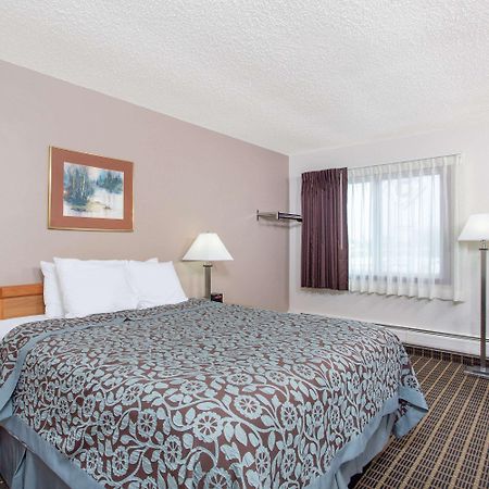 Days Inn By Wyndham Fond Du Lac Luaran gambar